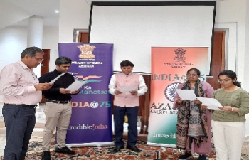 Pledge taking by Embassy officers on Anti-terrorism Day (21 May 2022)