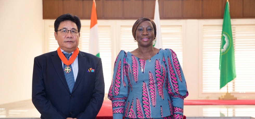 Meeting with the Minister of State & Foreign Minister, HE Kandia Camara