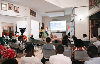 Mission in collaboration with Art of Living Côte d’Ivoire organized Africa Day with live meditation session